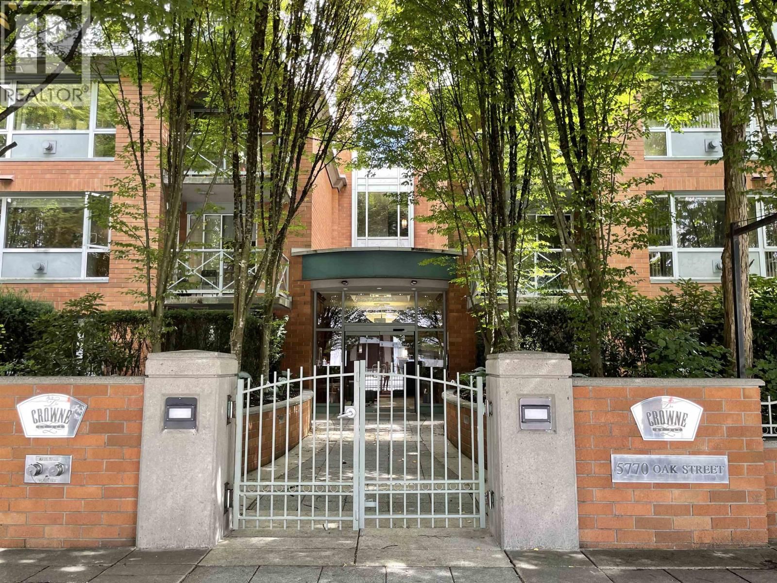 5770 OAK Street, Vancouver, British Columbia V6M 4M5