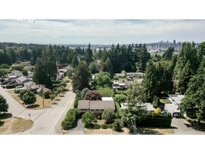 10207 127 Street | Surrey British Columbia | Slide Image Twenty-nine