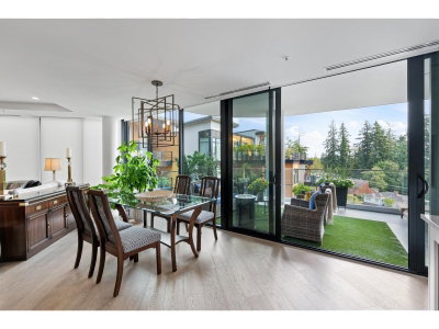 14825 THRIFT Avenue | White Rock British Columbia | Slide Image Eleven