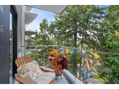 14825 THRIFT Avenue | White Rock British Columbia | Slide Image Twenty