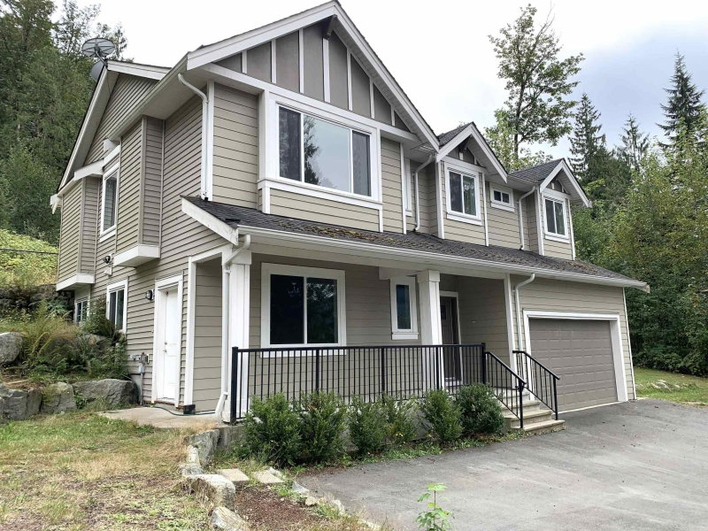 10710 SYLVESTER Road Mission British Columbia, V2V 4J1 - 4 Bedrooms Home For Sale