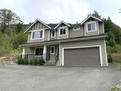 10710 SYLVESTER Road | Mission British Columbia | Slide Image Two