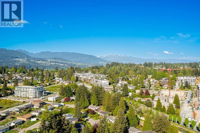 626 CLAREMONT Street | Coquitlam British Columbia | Slide Image Thirty-two