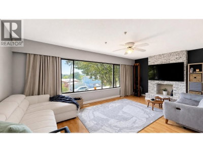 1024 RANCH PARK Way | Coquitlam British Columbia | Slide Image Three