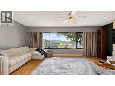 1024 RANCH PARK Way | Coquitlam British Columbia | Slide Image Four