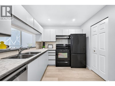 7439 MOFFATT Road | Richmond British Columbia | Slide Image Eight