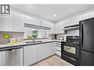 7439 MOFFATT Road | Richmond British Columbia | Slide Image Nine