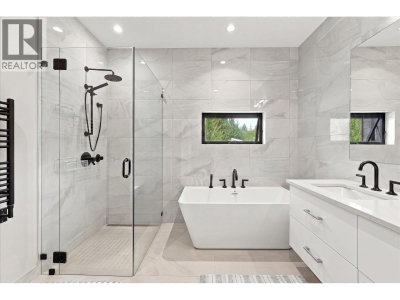 1350 CLOUDBURST Drive | Whistler British Columbia | Slide Image Eleven