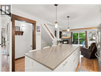 3102 PANORAMA Ridge | Whistler British Columbia | Slide Image Nine