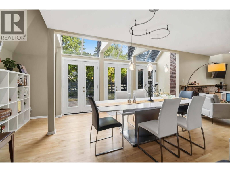 7625 BORDEN Street Vancouver British Columbia, V5P 3C9 - 5 Bedrooms Home For Sale