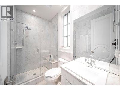 7751 SUNNYHOLME Crescent | Richmond British Columbia | Slide Image Fifteen
