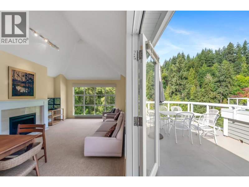 3373 CAPILANO Crescent North Vancouver British Columbia, V7R 4W7 - 2 Bedrooms Condo For Sale
