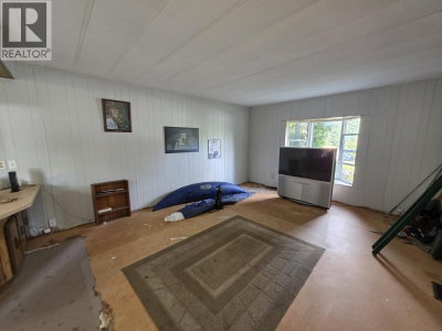 7729 EMERALD Drive | Prince George British Columbia | Slide Image Nine