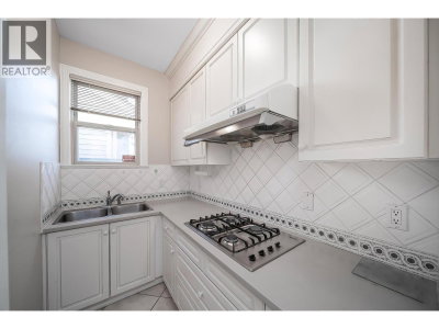 8671 SAUNDERS Road | Richmond British Columbia | Slide Image Twenty