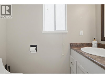 23423 SANDPIPER Avenue | Maple Ridge British Columbia | Slide Image Thirteen