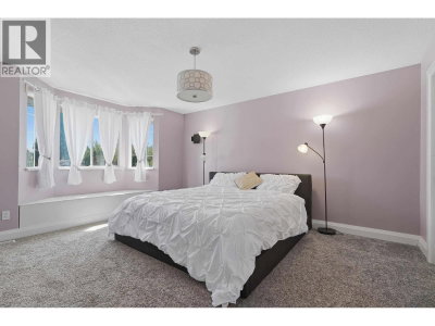 23423 SANDPIPER Avenue | Maple Ridge British Columbia | Slide Image Nineteen