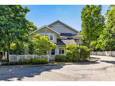 20033 70 Avenue | Langley British Columbia | Slide Image Two