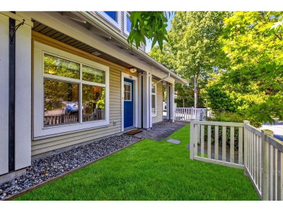 20033 70 Avenue | Langley British Columbia | Slide Image Three