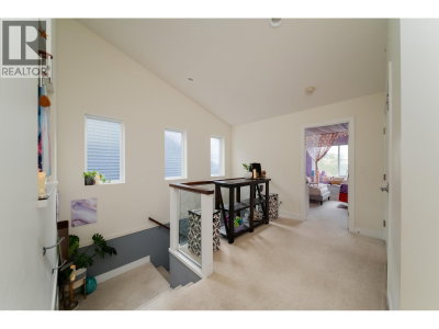 10476 MCEACHERN Street | Maple Ridge British Columbia | Slide Image Seventeen