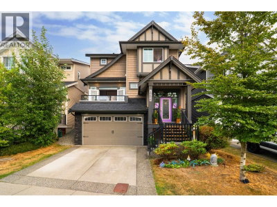 10476 MCEACHERN Street | Maple Ridge British Columbia | Slide Image Three