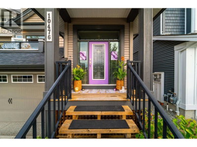 10476 MCEACHERN Street | Maple Ridge British Columbia | Slide Image Four
