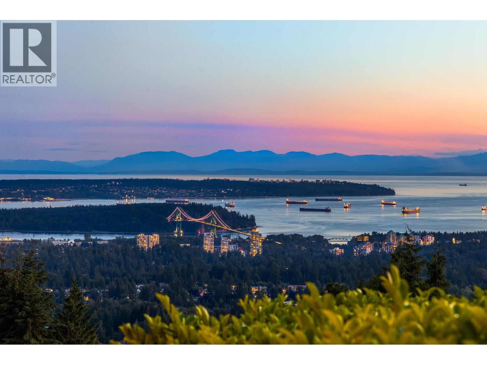 187 RONDOVAL Crescent, North Vancouver, British Columbia V7N 2W6