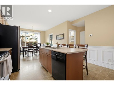 24360 102A Avenue | Maple Ridge British Columbia | Slide Image Twelve