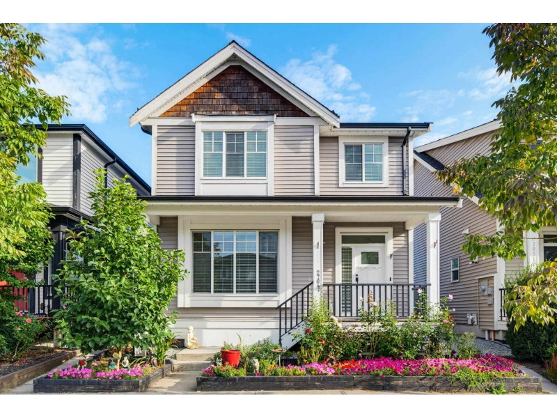 27047 35A Avenue Langley British Columbia, V4W 0C3 - 5 Bedrooms Home For Sale
