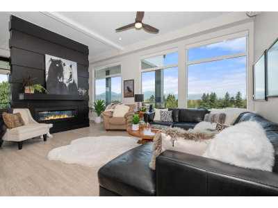 45745 WATSON Road | Chilliwack British Columbia | Slide Image One