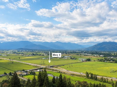 51075 FALLS Court | Chilliwack British Columbia | Slide Image Five