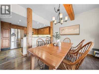 2269 NORDIC Drive | Whistler British Columbia | Slide Image Sixteen