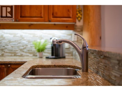 2269 NORDIC Drive | Whistler British Columbia | Slide Image Nineteen