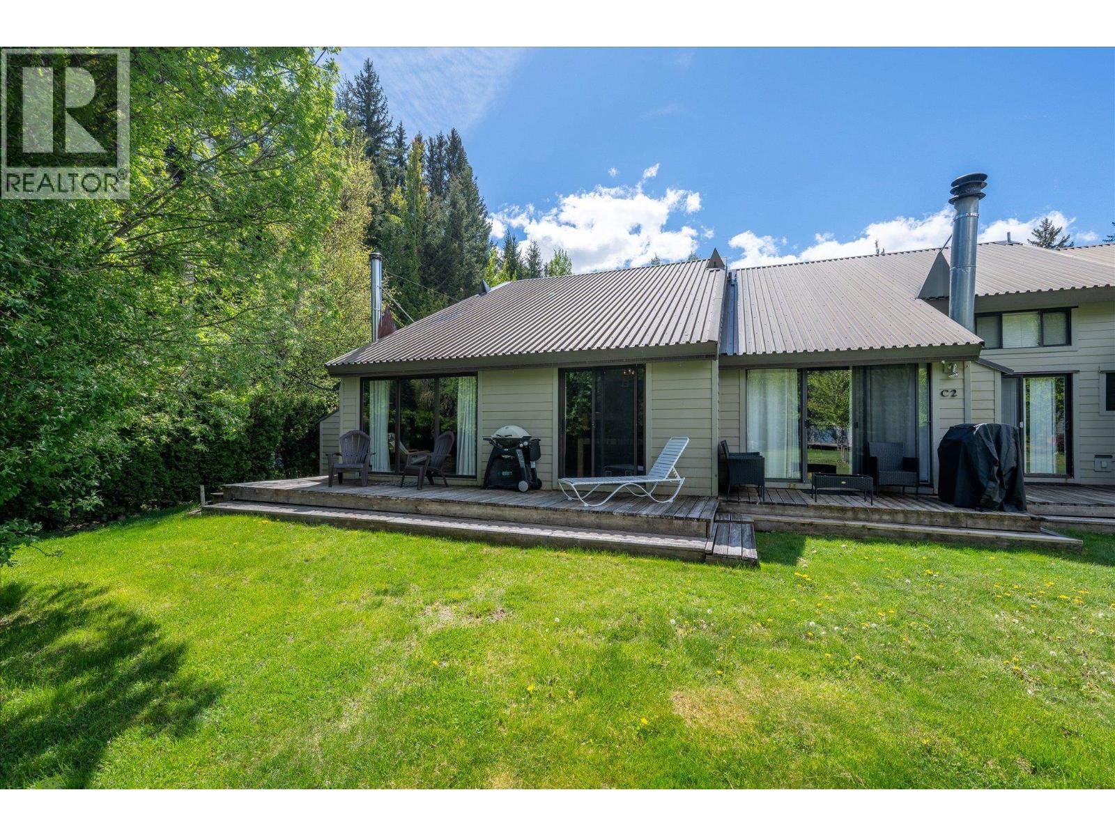 C1 6900 CRABAPPLE Drive property photo