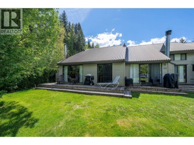 6900 CRABAPPLE Drive | Whistler British Columbia | Slide Image Two