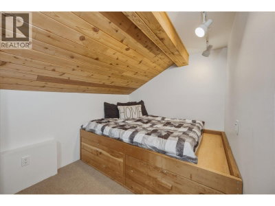 6900 CRABAPPLE Drive | Whistler British Columbia | Slide Image Twenty-two