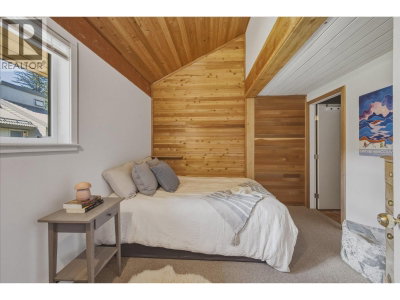 6900 CRABAPPLE Drive | Whistler British Columbia | Slide Image Thirty