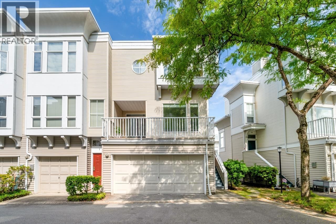 12311 MCNEELY Drive, Richmond, British Columbia V6V 2S2
