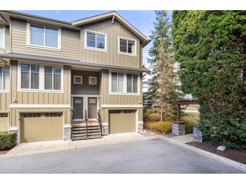 3266 147 Street Surrey British Columbia, V4P 1Z8 - 3 Bedrooms Condo For Sale
