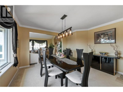 1541 LODGEPOLE Place | Coquitlam British Columbia | Slide Image Eight