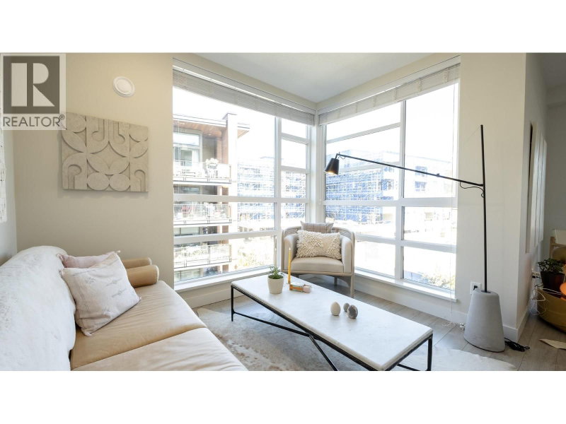 719 3RD Street North Vancouver British Columbia, V7M 0E7 - 2 Bedrooms Condo For Sale