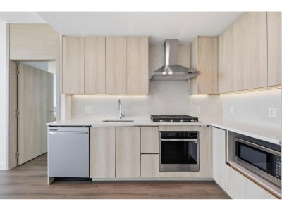 10750 135A Street | Surrey British Columbia | Slide Image Four