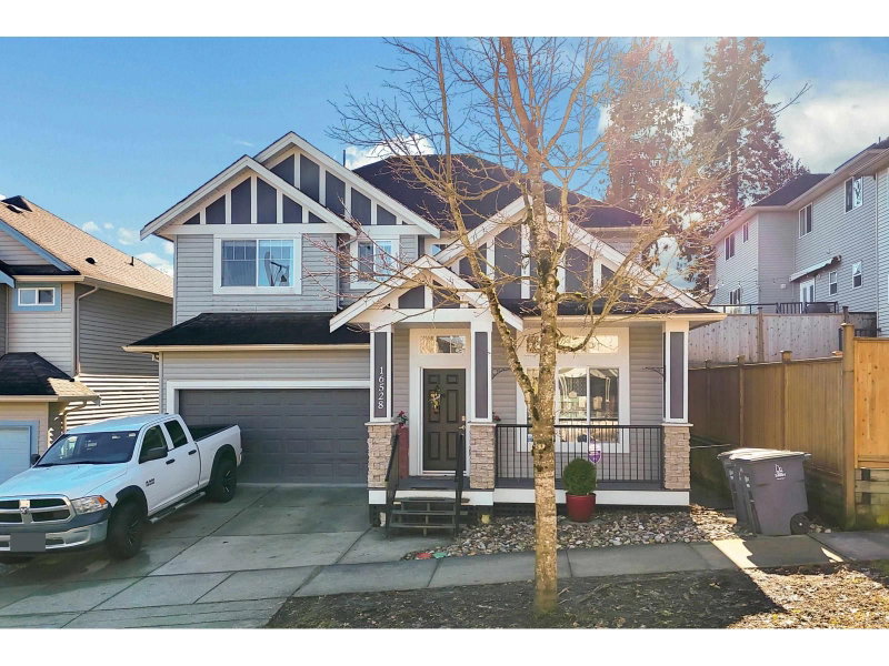 16528 59A Avenue Surrey British Columbia, V3S 4N9 - 6 Bedrooms Home For Sale