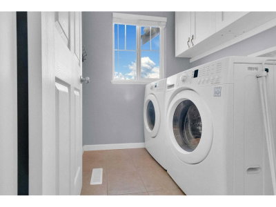 16528 59A Avenue | Surrey British Columbia | Slide Image Thirty-seven