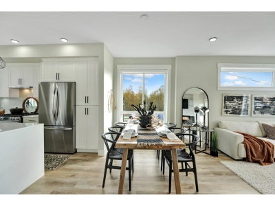 17155 79A Avenue | Surrey British Columbia | Slide Image Seven