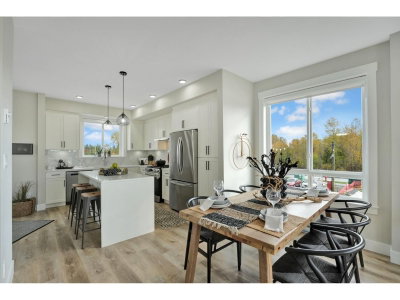 17155 79A Avenue | Surrey British Columbia | Slide Image Eight