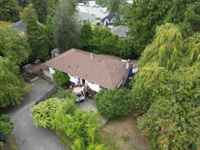 9947 116A Street | Surrey British Columbia | Slide Image Eight