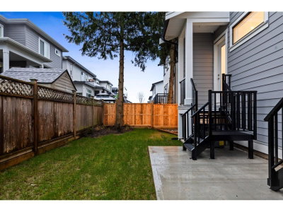 16623 18A Avenue | Surrey British Columbia | Slide Image Twenty-two