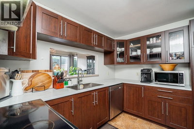 6531 PIMLICO Way | Richmond British Columbia | Slide Image Nine