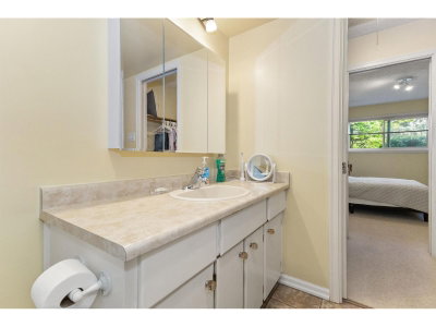 32910 AMICUS Place | Abbotsford British Columbia | Slide Image Twenty