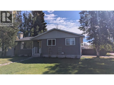 7207 IMPERIAL Crescent | Prince George British Columbia | Slide Image Two
